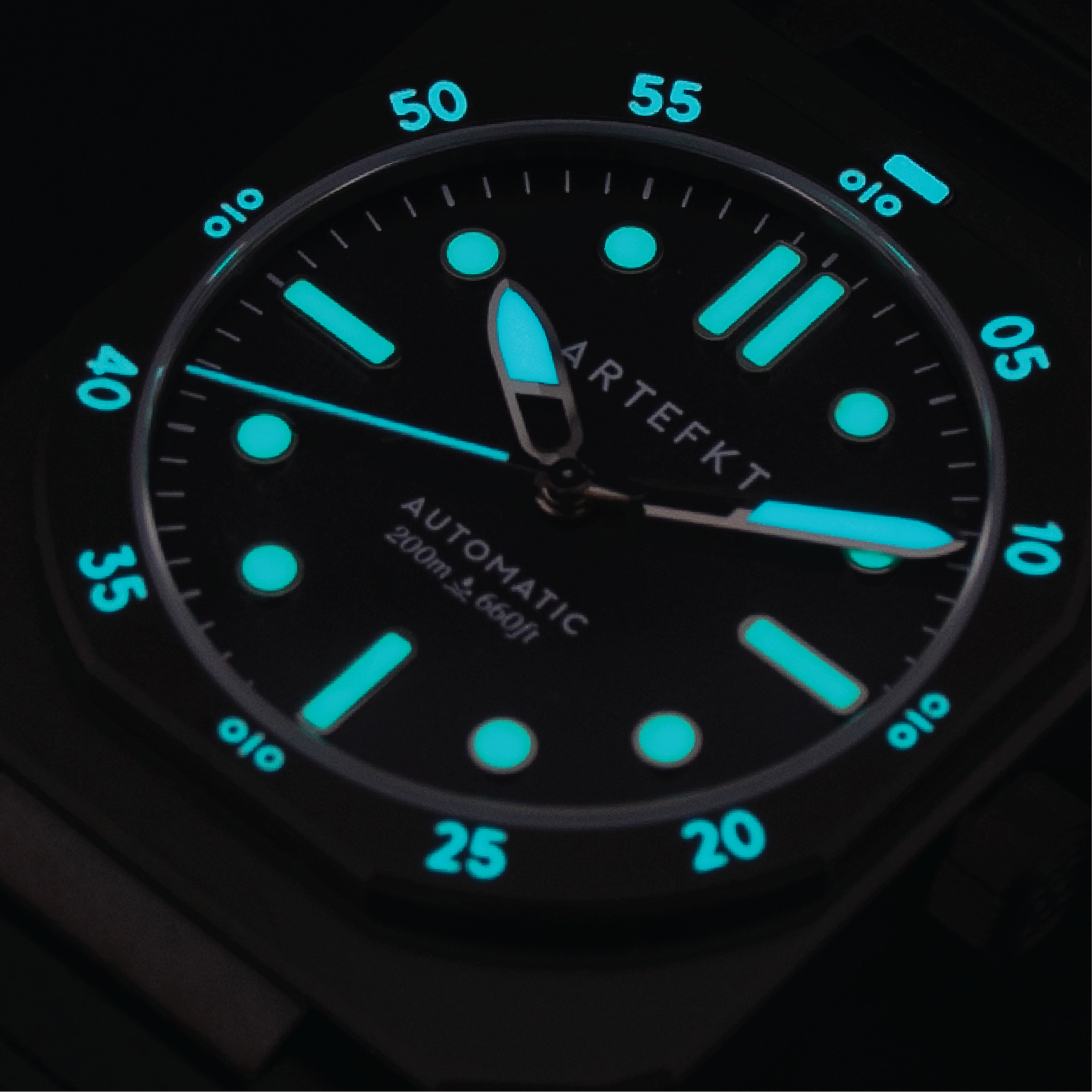 Artefkt American watches Rogue One