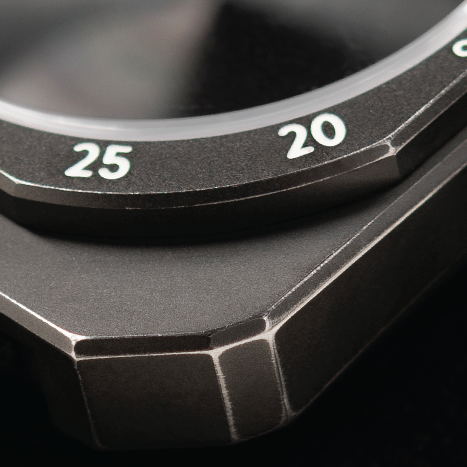 Artefkt branded watches La Pointe